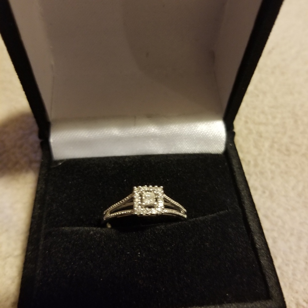 White Gold Diamond Ring